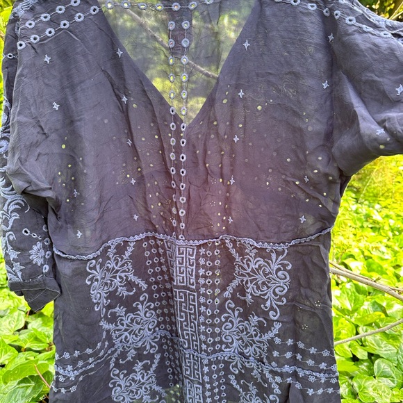 Johnny Was Embroidered Blouse - Picture 4 of 6